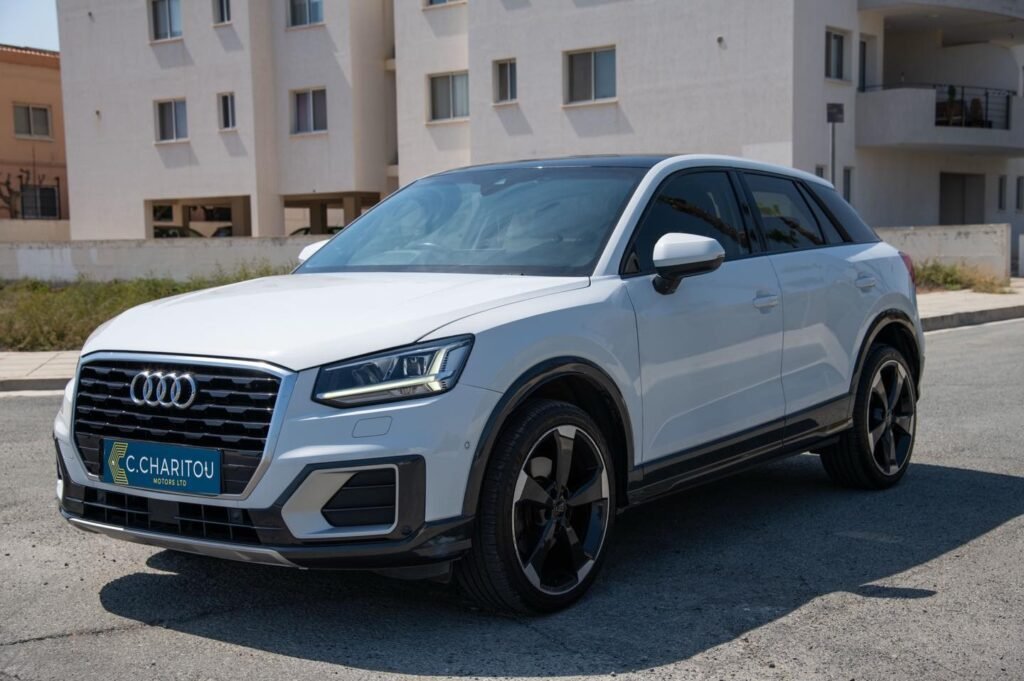 AUDI Q2