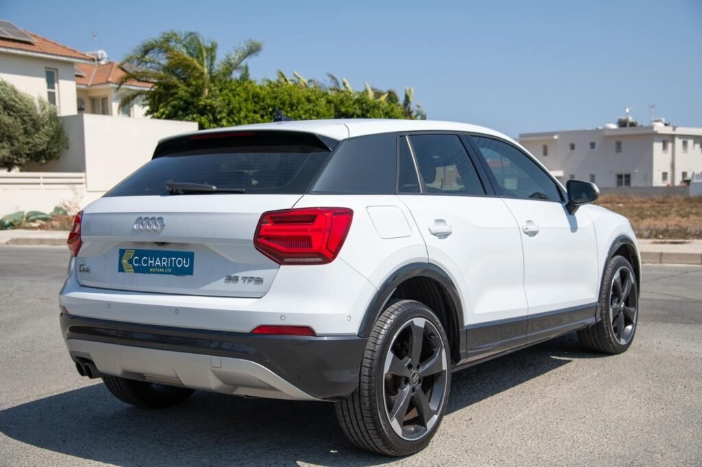 AUDI Q2